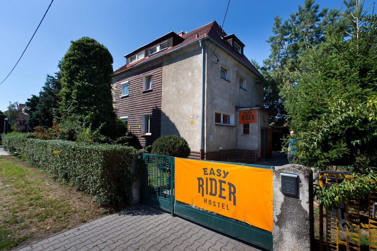 Easy Rider Hostel Вроцлав Екстер'єр фото