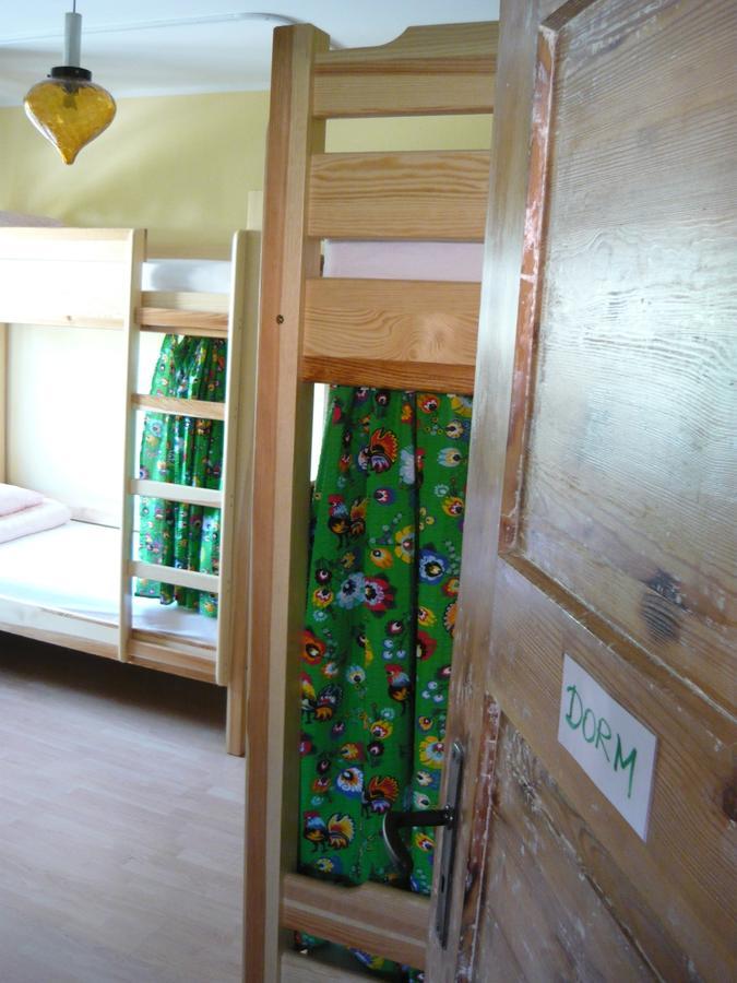 Easy Rider Hostel Вроцлав Екстер'єр фото